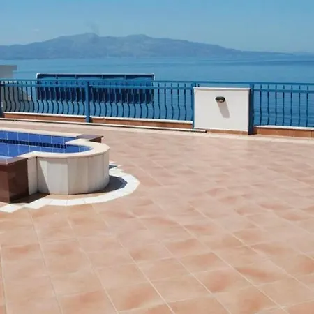 Summer Dea Hotel Sarandë